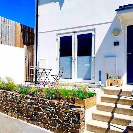 Modern Chic Summer Holiday Retreat. نيوكويي المظهر الخارجي الصورة