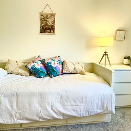 Modern Chic Summer Holiday Retreat. نيوكويي المظهر الخارجي الصورة